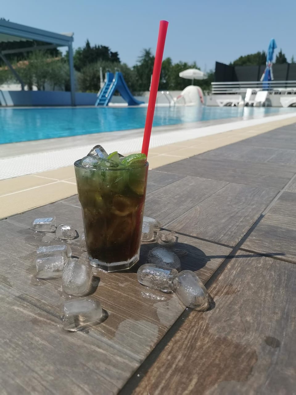 Lounge or bar, Swimming pool
