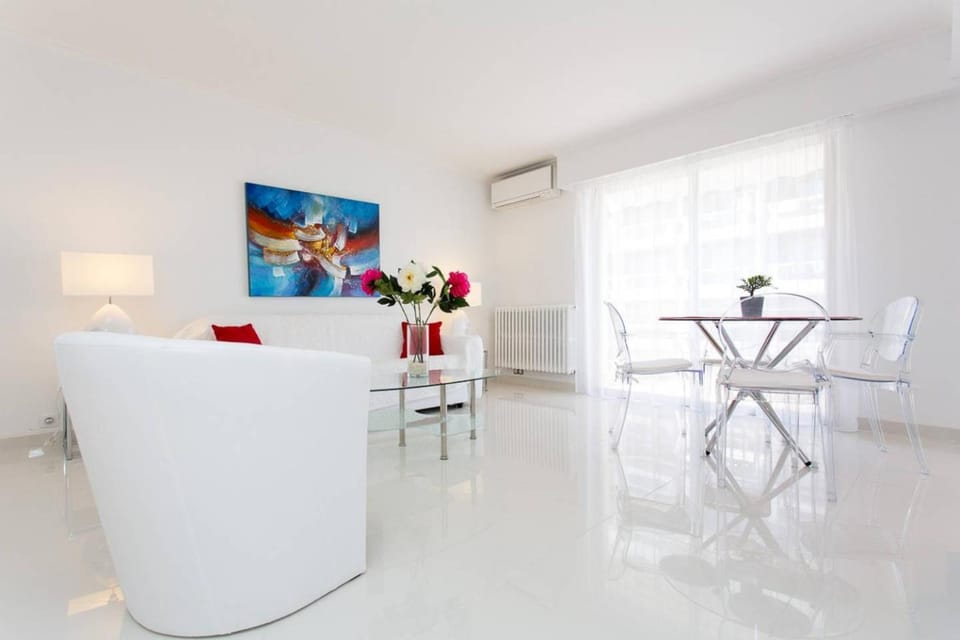 MARRIOTT/ CROISETTE - LUXE 1 BED Apartment in Cannes
