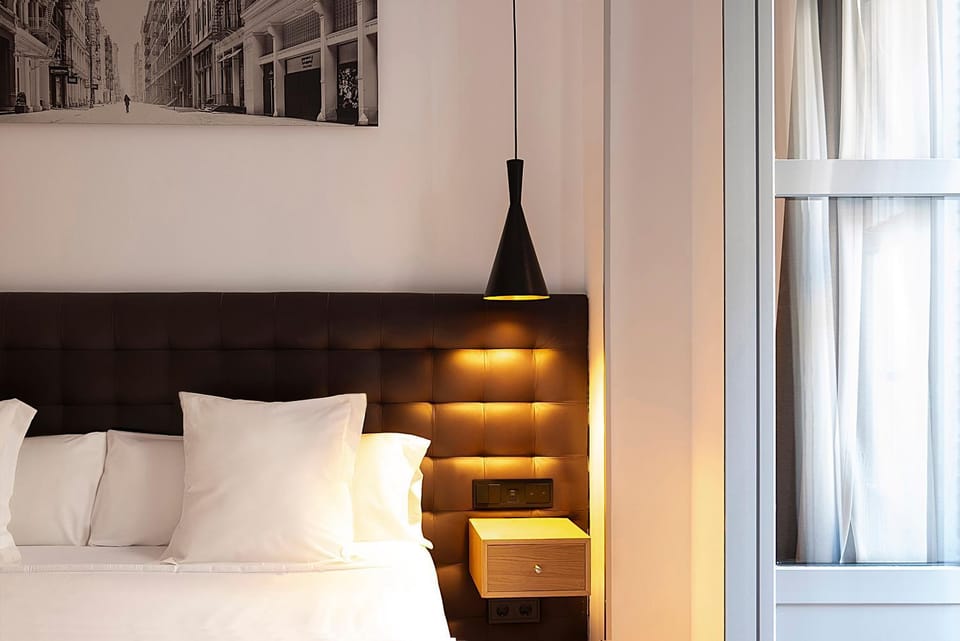Bed, Balcony/Terrace, Bedroom