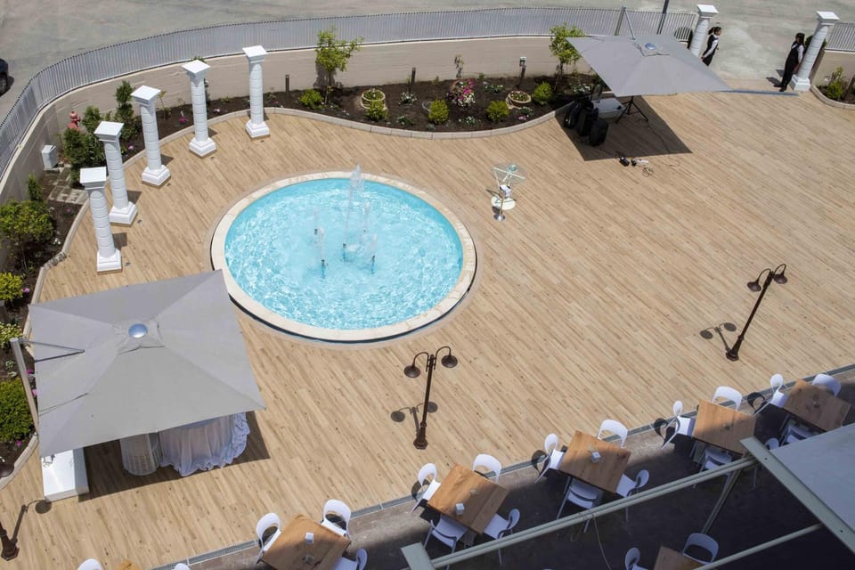 Garden, Pool view
