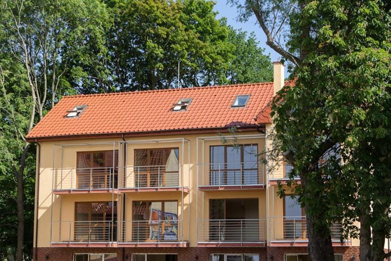 Property building, Facade/entrance