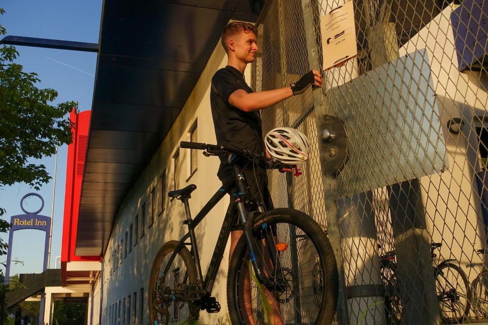 Cycling, Parking