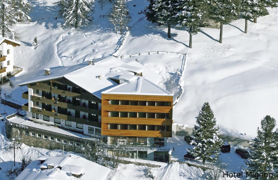 Property building, Bird's eye view, Winter, Parking