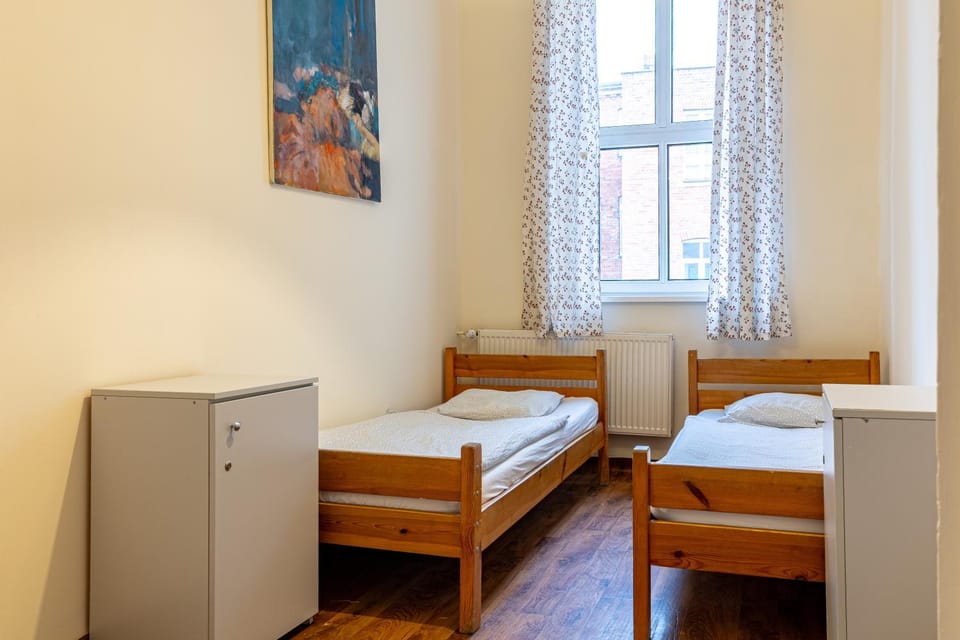 Hostel Orange Plus Hostel in Greater Poland Voivodeship