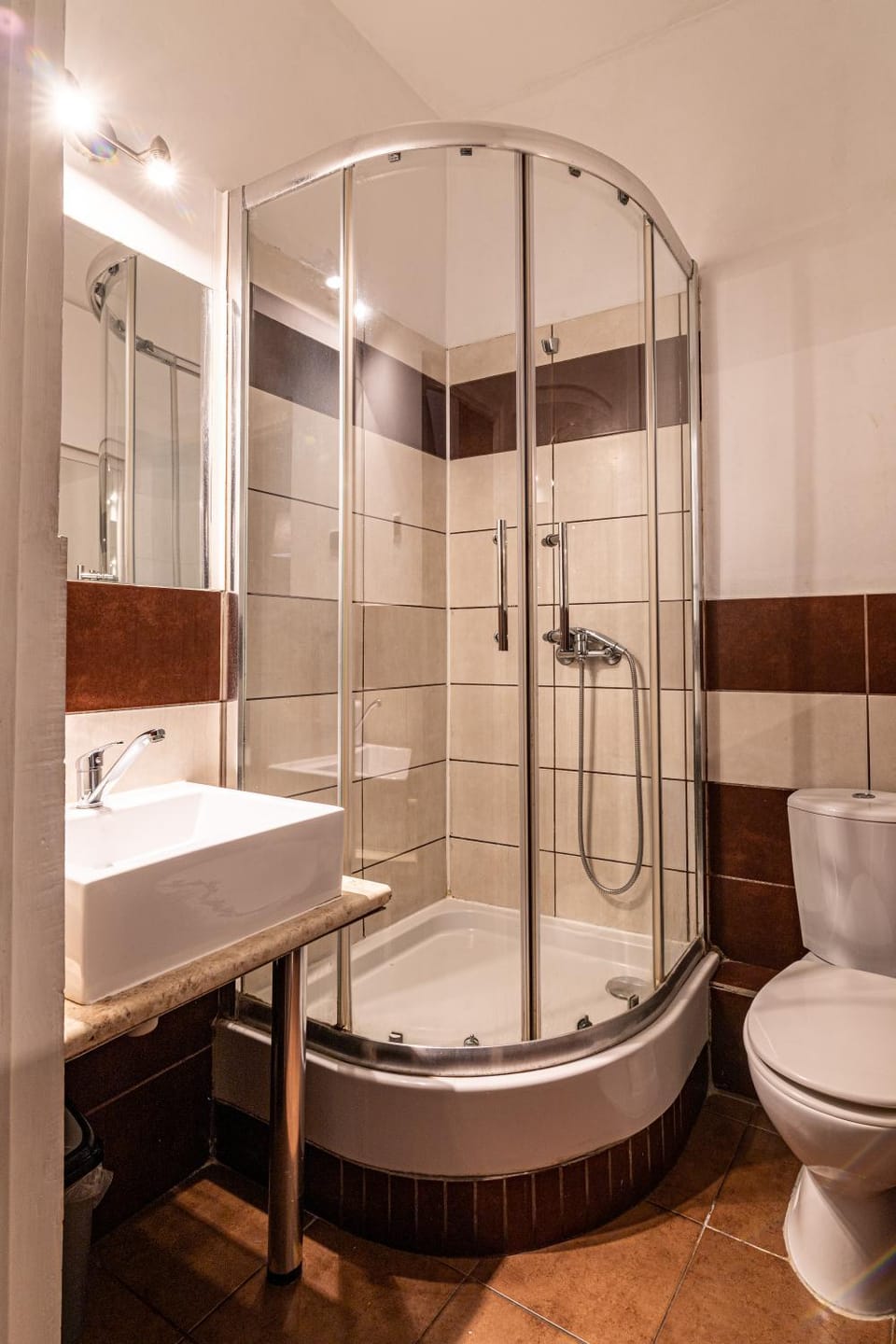 Hostel Orange Plus Hostel in Greater Poland Voivodeship