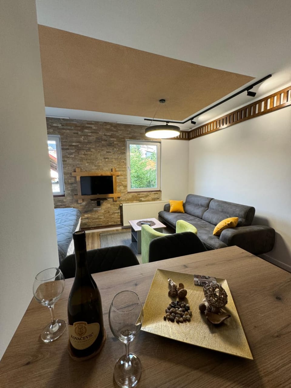 Living room, Seating area, Dining area