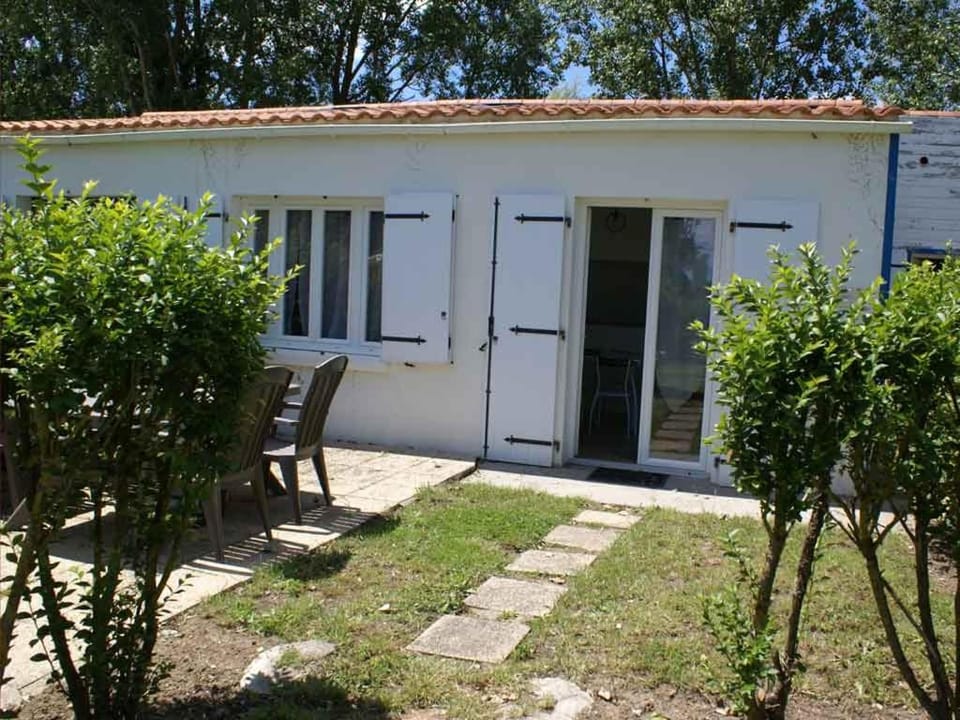 LES GITES DE MONTMARTRE House in Saint-Jean-de-Monts