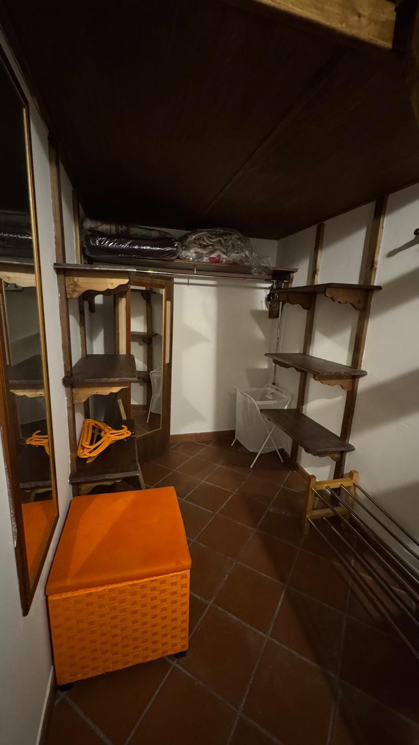 Photo of the whole room, wardrobe