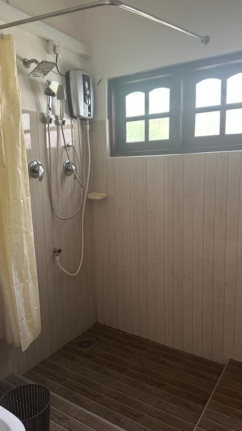 The Branch B&B Bed and Breakfast in Negombo