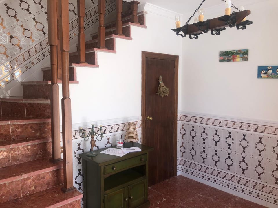 Lobby or reception, Other, Photo of the whole room, Decorative detail