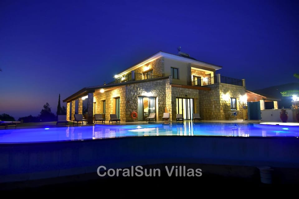 ELITE Amazing Villa with Heated Pool by Coral Sun Villas Villa in Paphos District