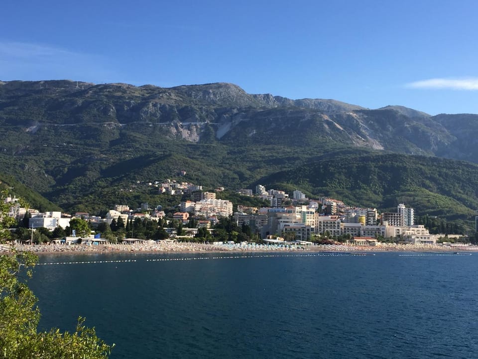 Neighbourhood, Natural landscape, Hiking