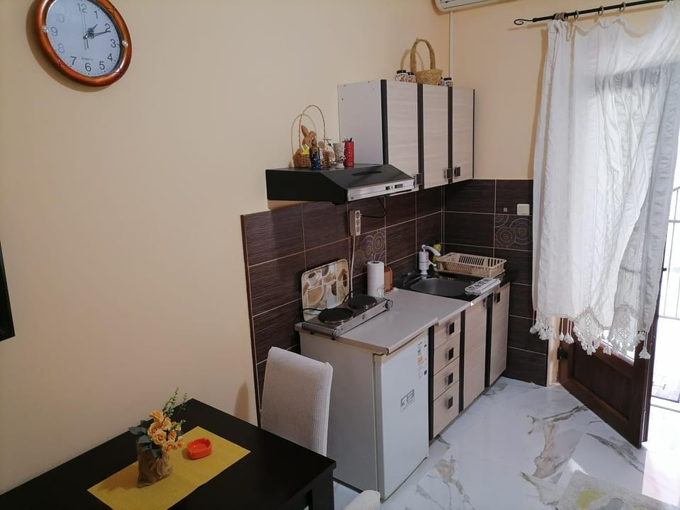 Kitchen or kitchenette, stove