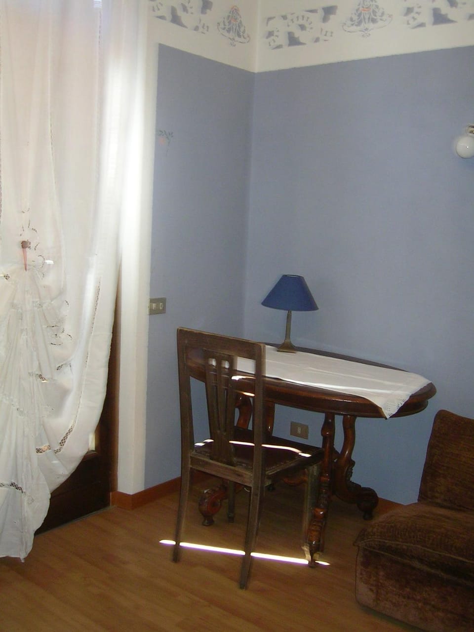 Seating area