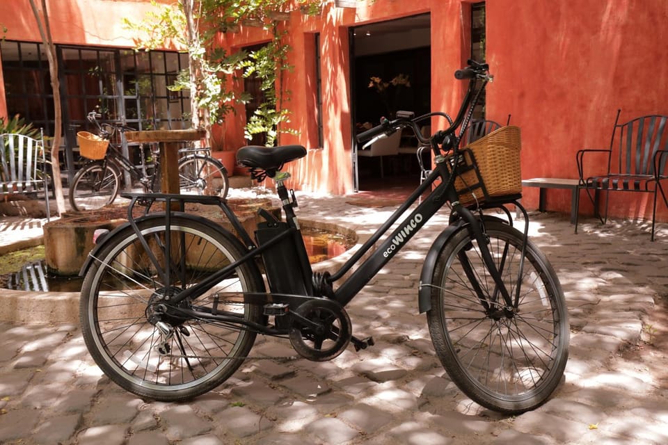 Facade/entrance, Cycling