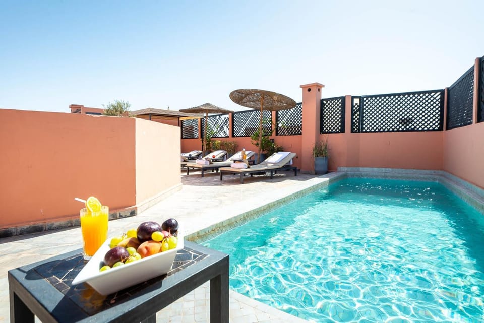 Patio, Swimming pool