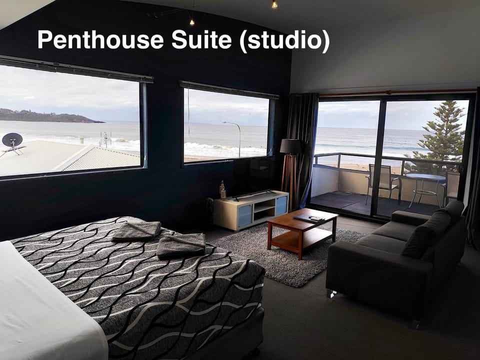 Beach House Mollymook Motel in Mollymook