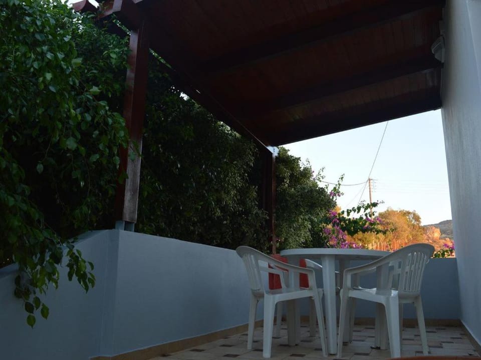 United blue Resorts - White Sand House in Crete