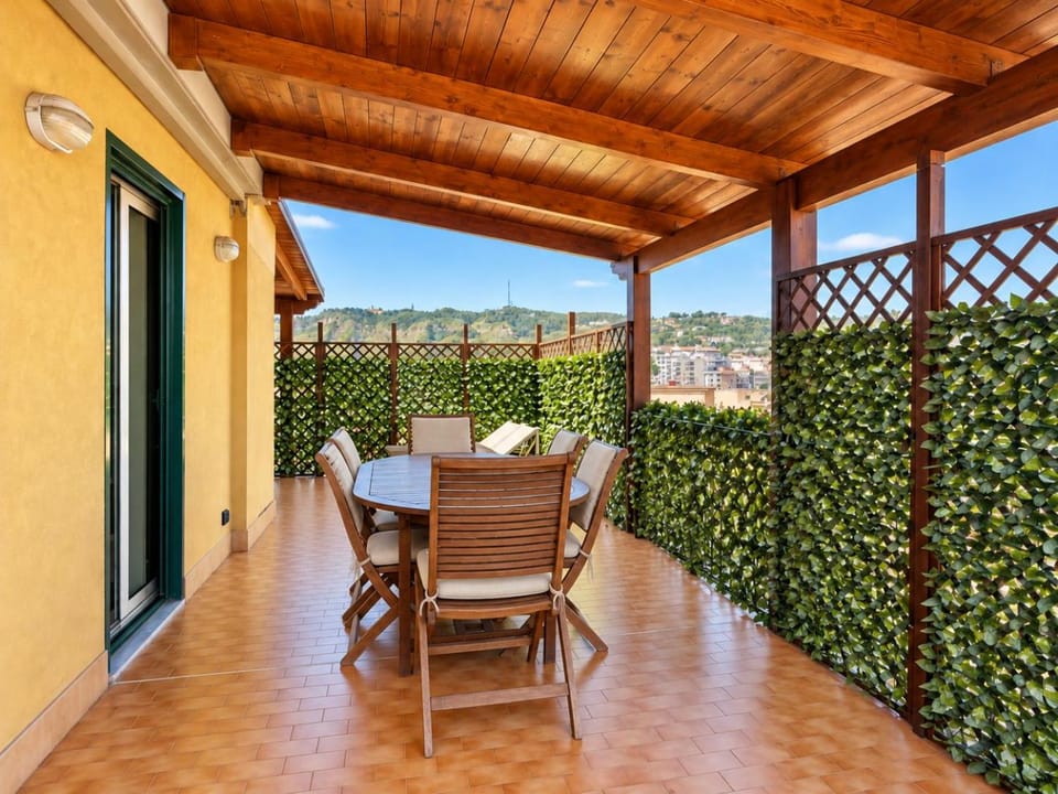 Patio, Day, View (from property/room), Balcony/Terrace, Dining area