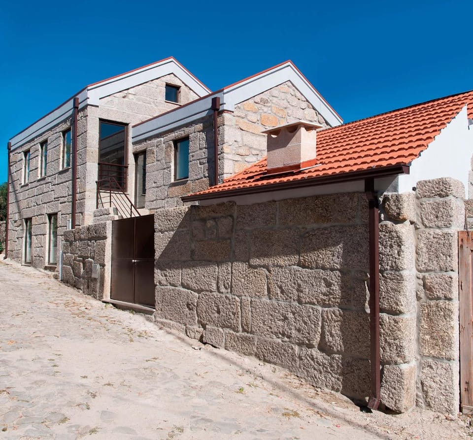 Property building, Day, Landmark view