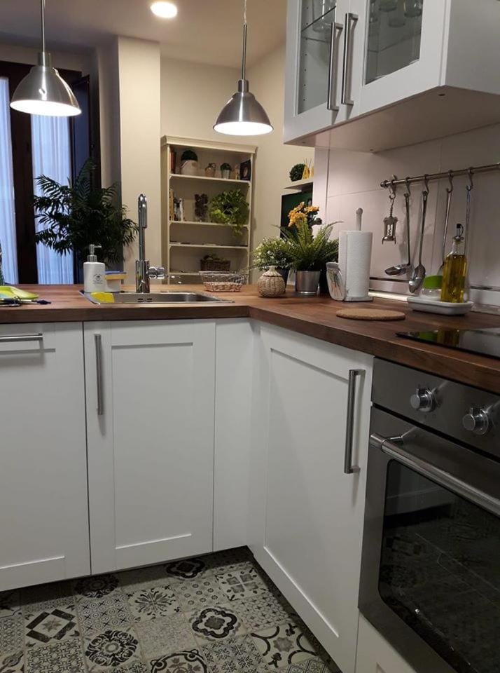 Kitchen or kitchenette, Decorative detail