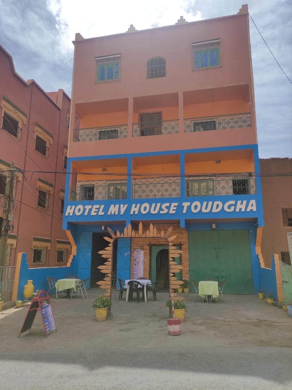 Property building, Day, Text overlay