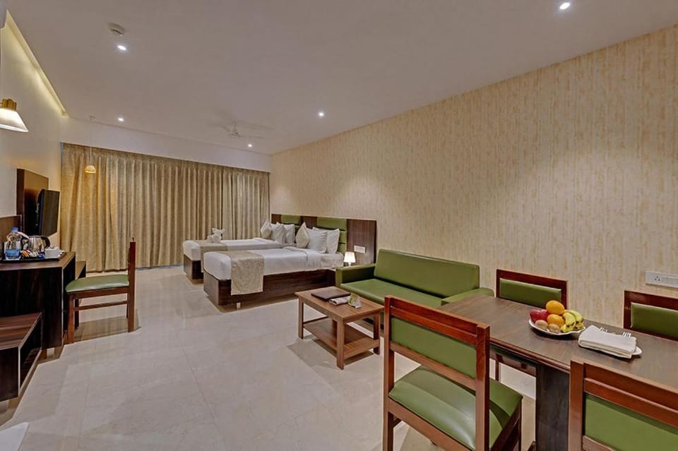 Bed, Seating area, Bedroom