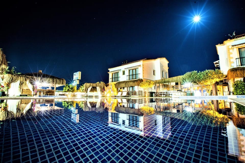 Property building, Night, Pool view, Swimming pool
