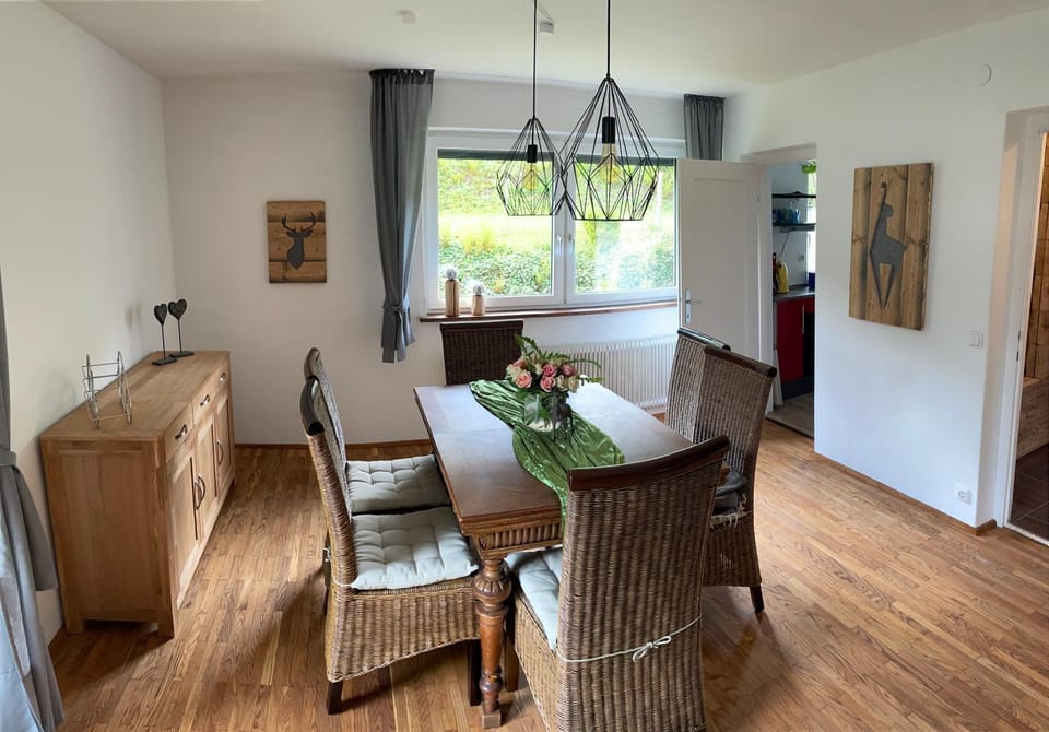 Living room, Seating area, Dining area