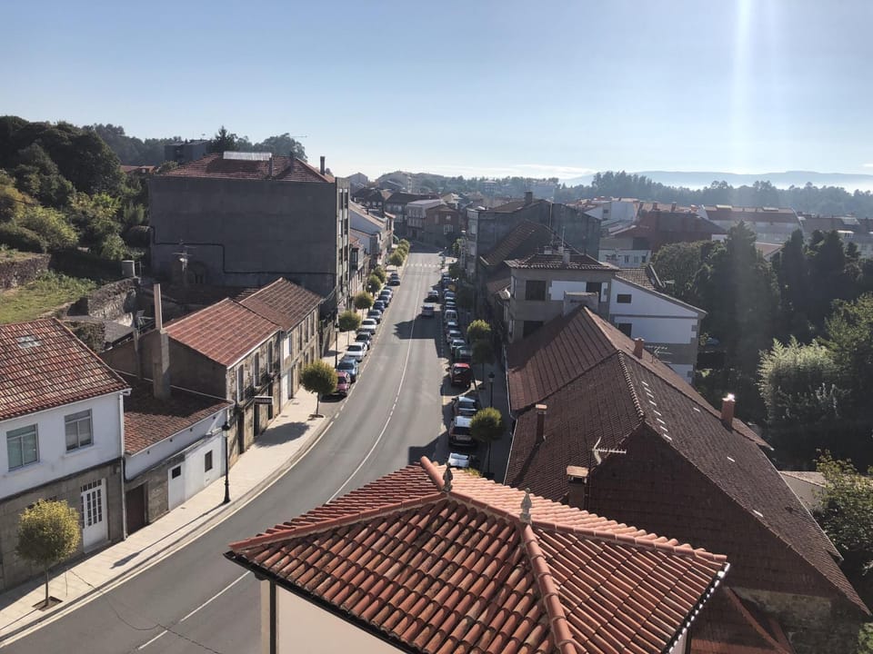 Balcony/Terrace, Street view