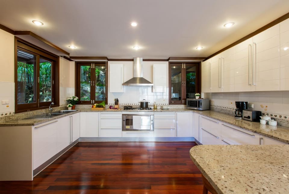 Kitchen or kitchenette, stove