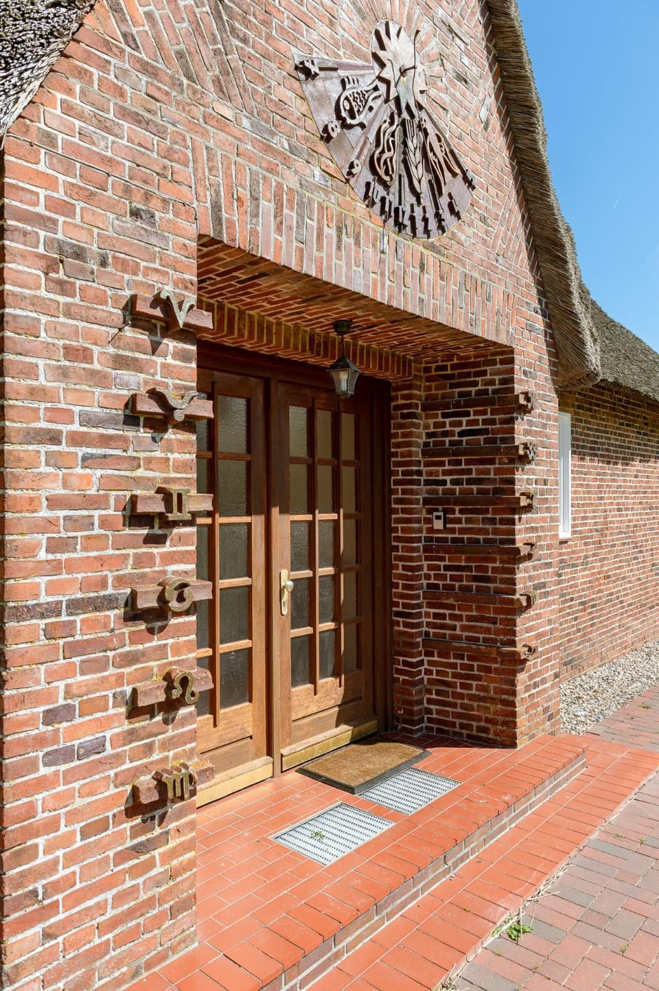 Alte Schule unter Reet- Klassenzimmer Apartment in Nordfriesland