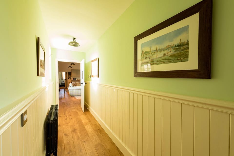 Property building, Decorative detail