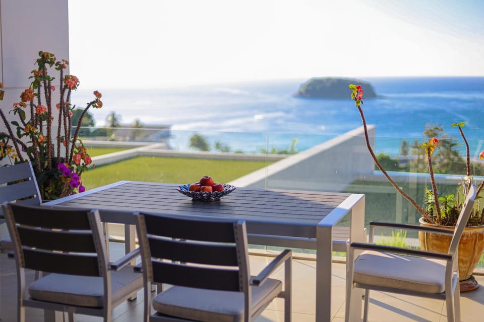 Patio, Sea view