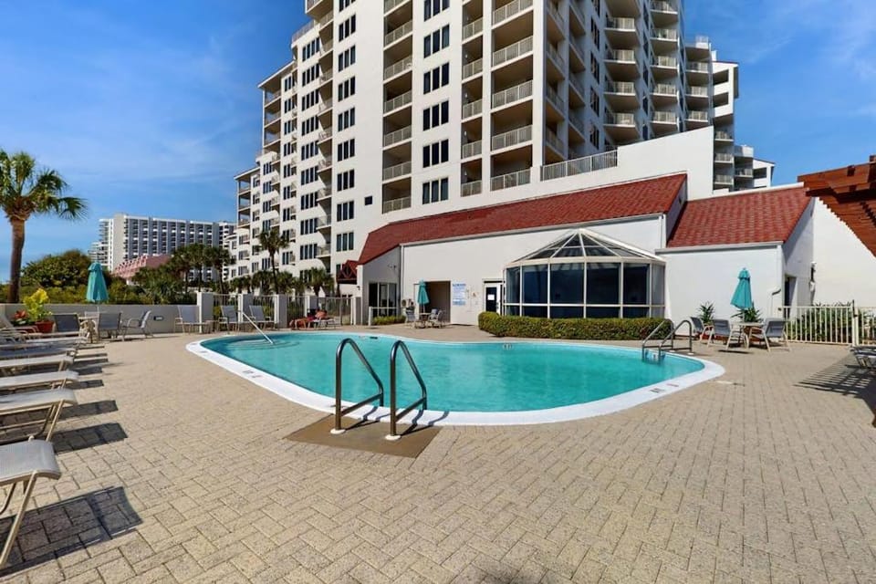 TOPS'L Beach Manor I House in Miramar Beach