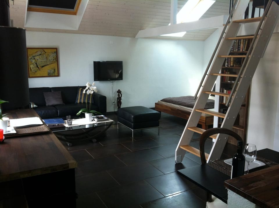 Lodge & lake House in Canton of Vaud