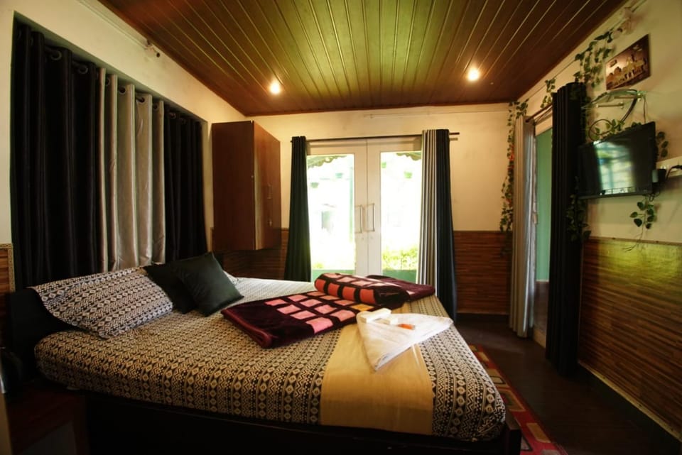 The Chill Inn ''Families Only'' By Green Leaves Hotel in Ooty
