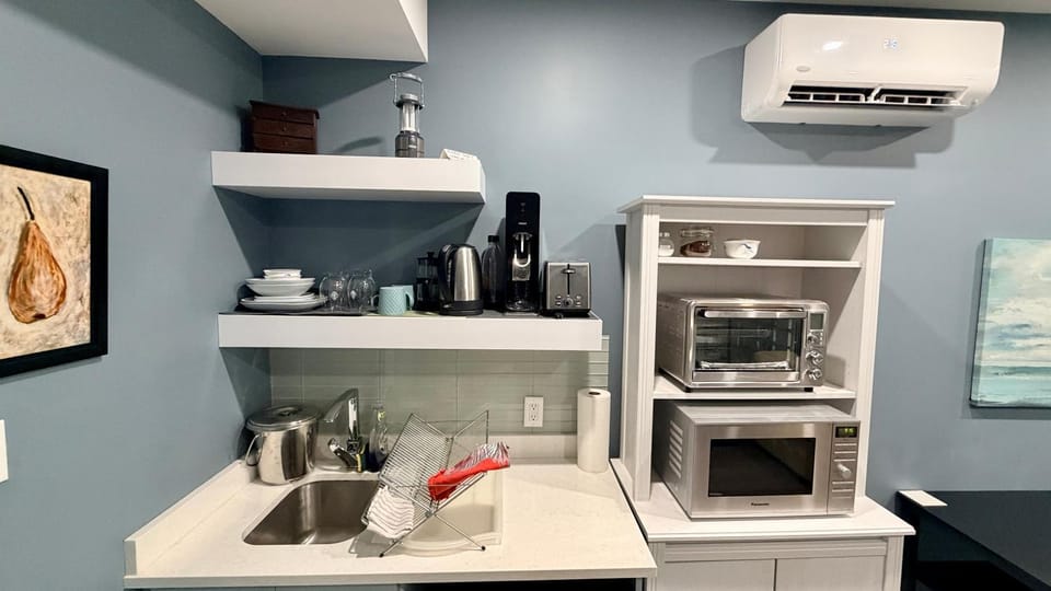 Coffee/tea facilities, Kitchen or kitchenette