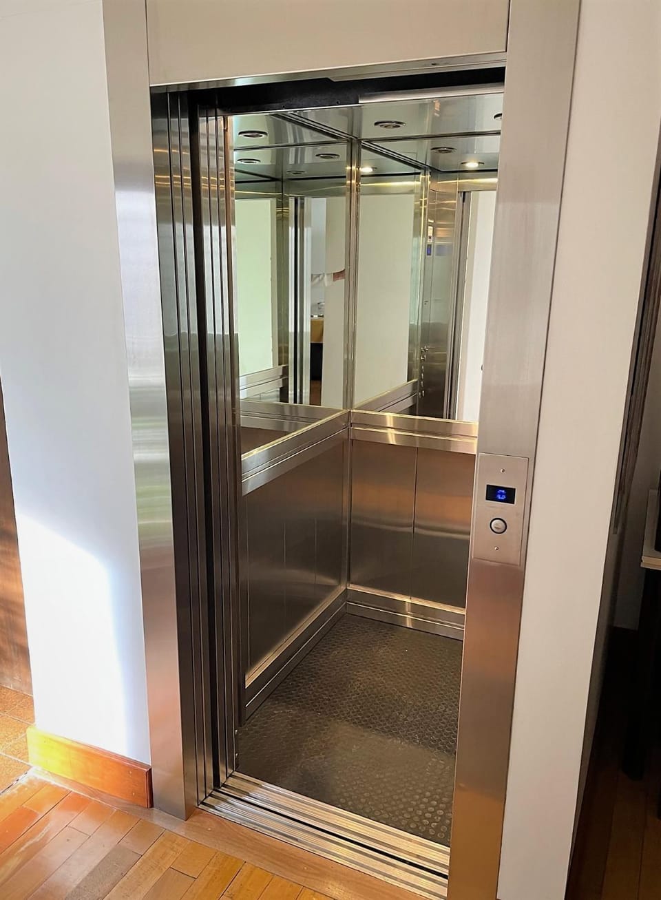 elevator