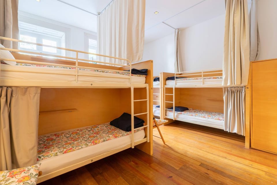 bunk bed