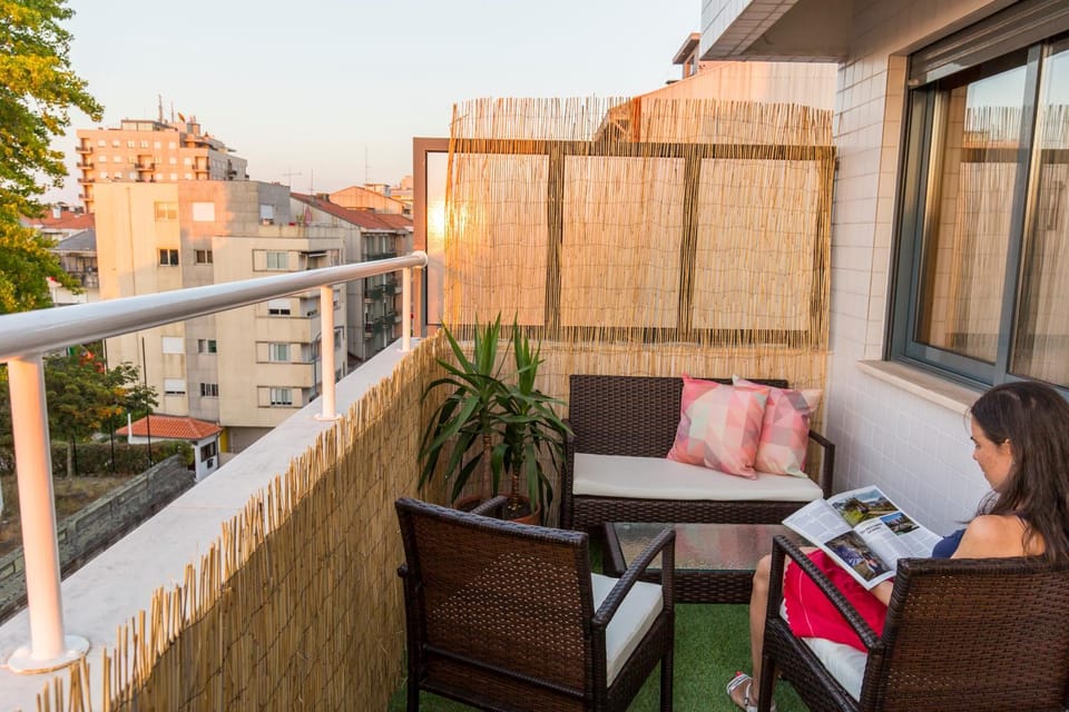 Patio, Balcony/Terrace, Seating area, Dining area, Guests