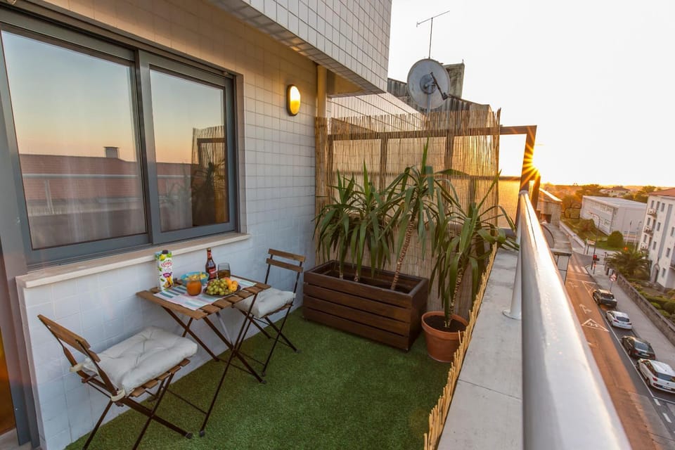 Patio, Balcony/Terrace, City view, Sea view, Street view