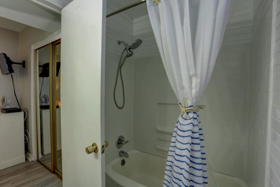 Gulf Winds Resort by Travel Resort Services Resort in Saint Pete Beach