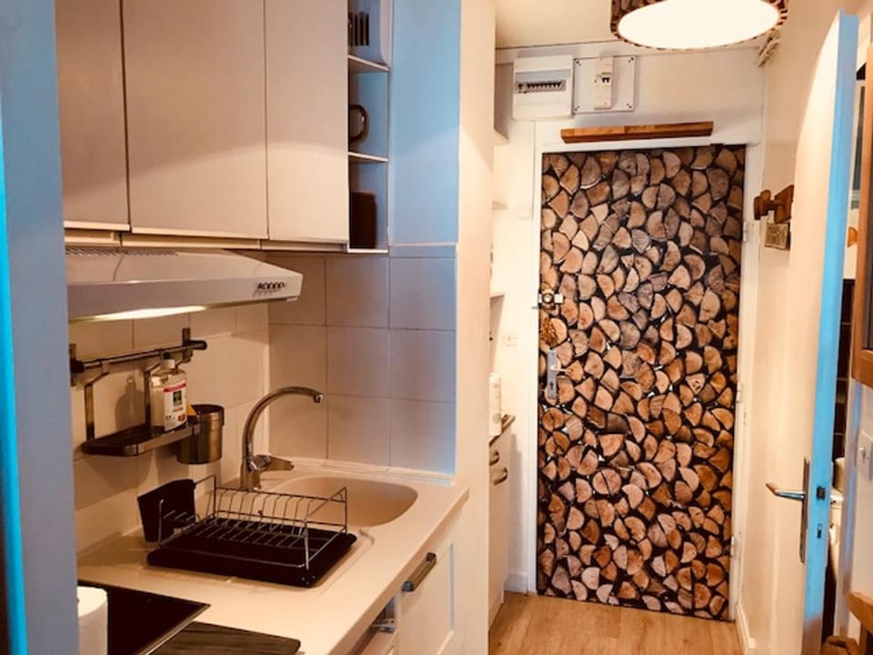 Studio Sud-Ouest au cœur des commerces - FR-1-449-25 Apartment in Tignes