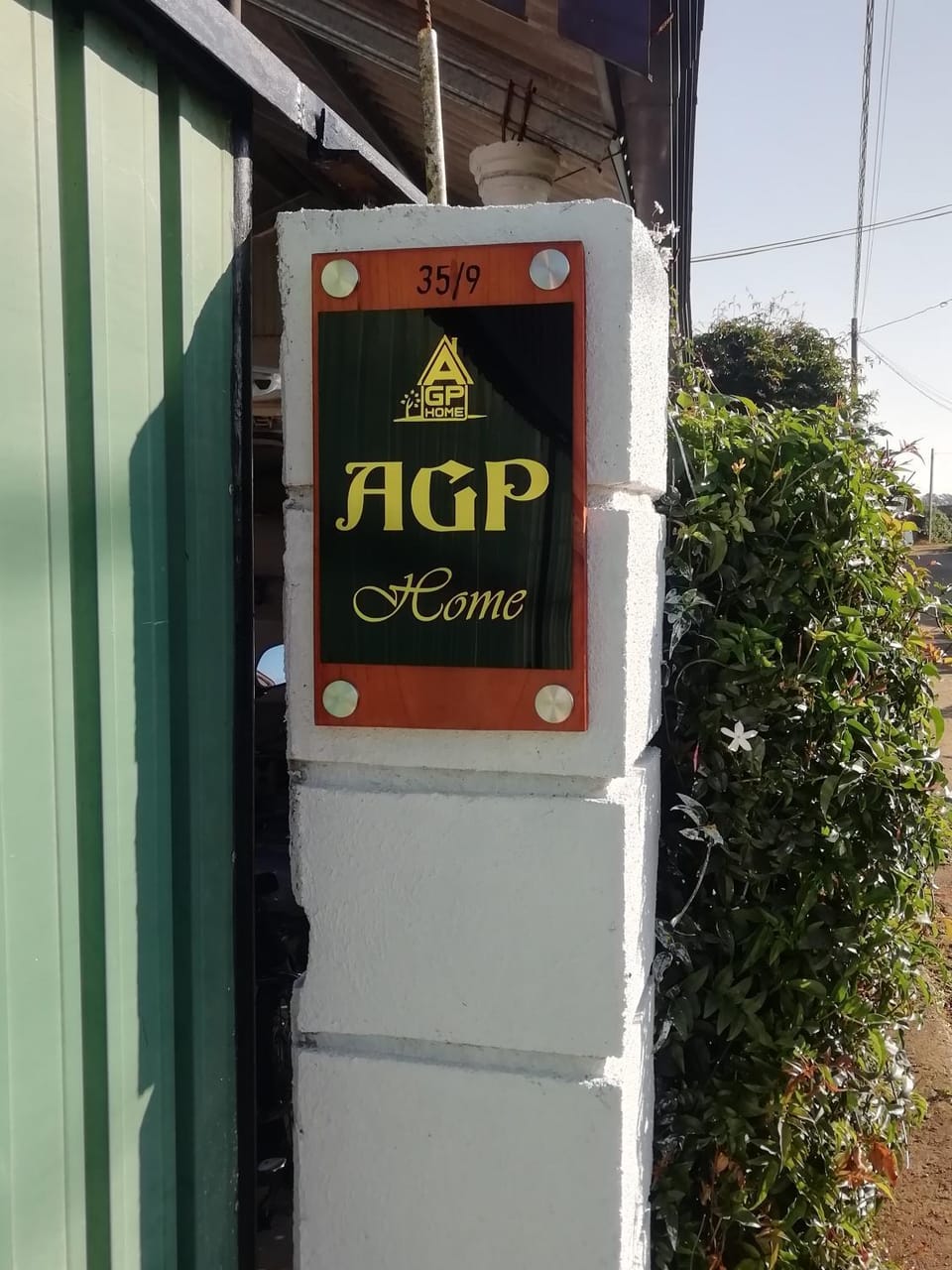 Property logo or sign