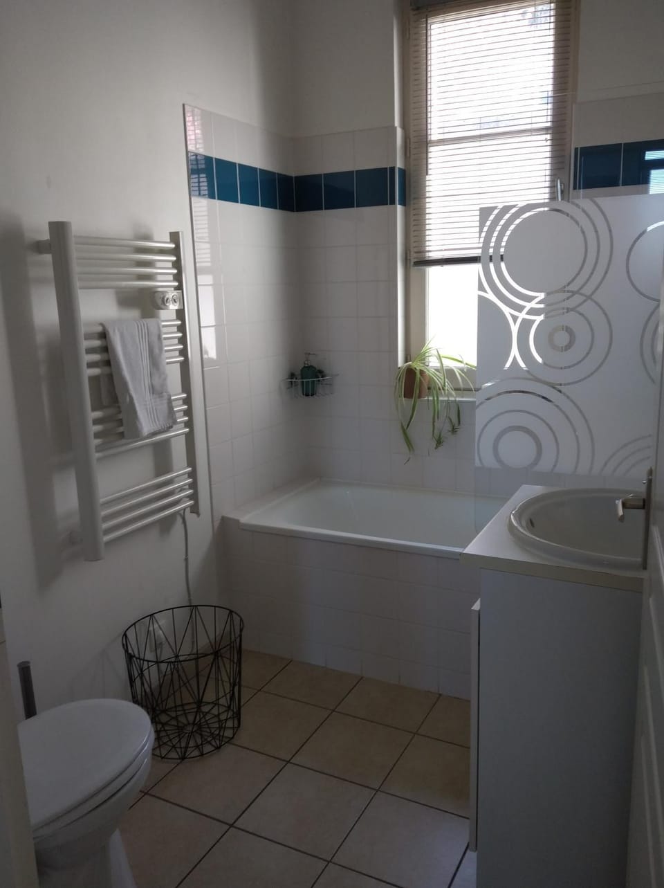 Toilet, Bathroom, Bath, towels