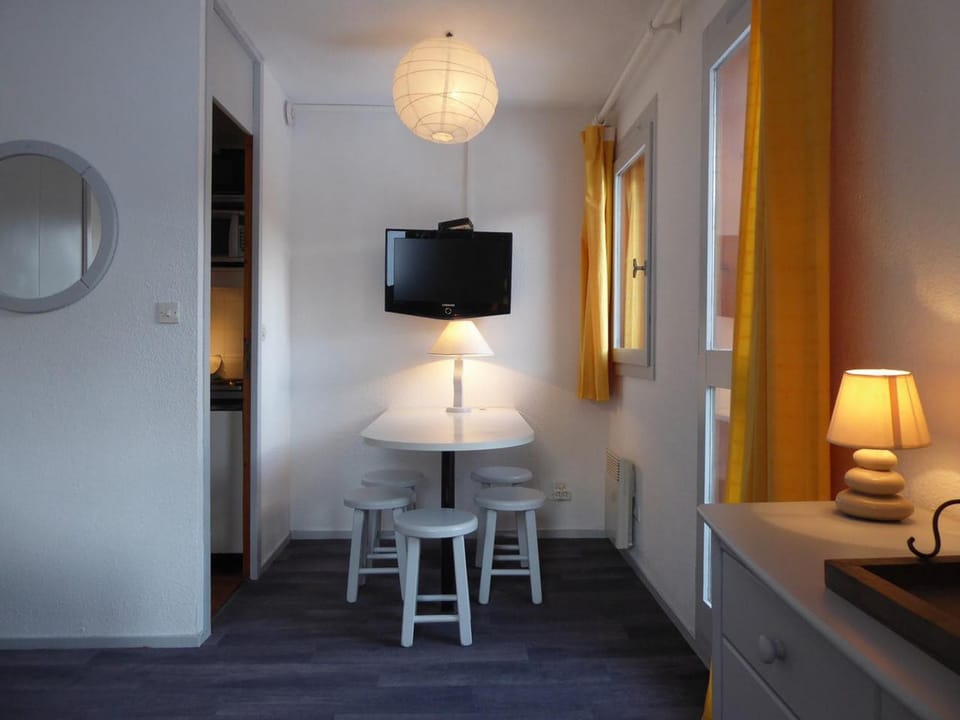 Appartement ski-in/ski-out à Montchavin, 5 pers, balcon Apartment in Landry