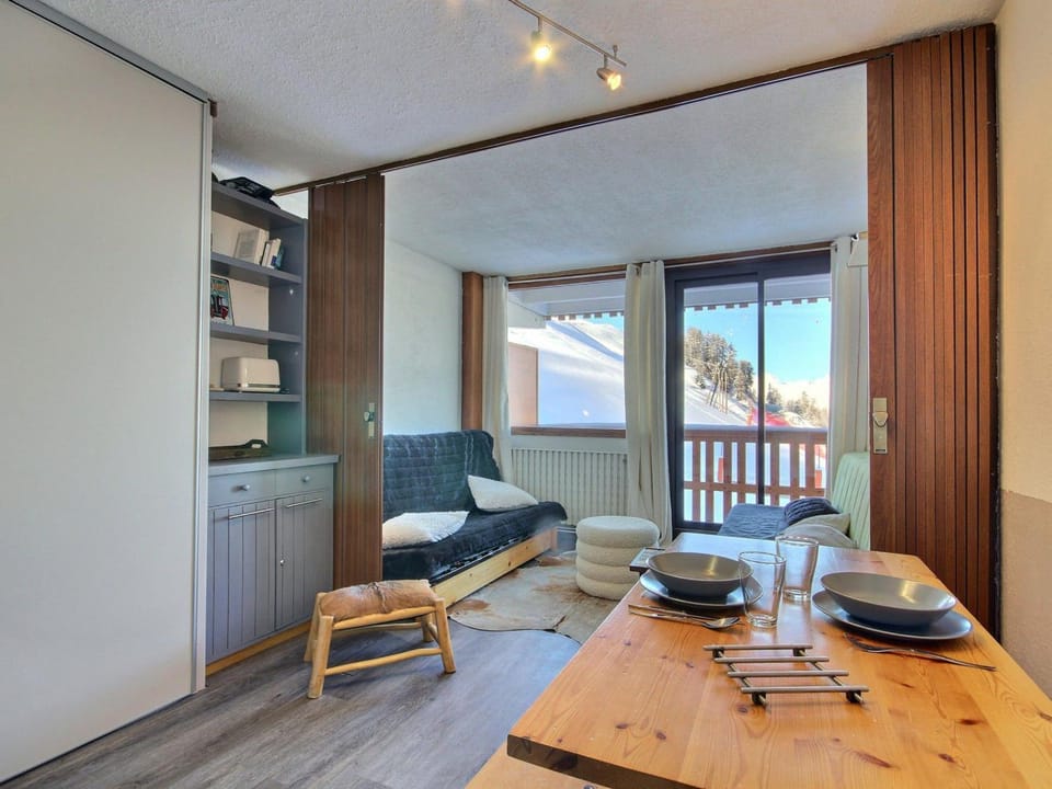 Studio cosy avec balcon et vue Mont-Blanc à La Plagne - FR-1-455-131 Apartment in Mâcot-la-Plagne