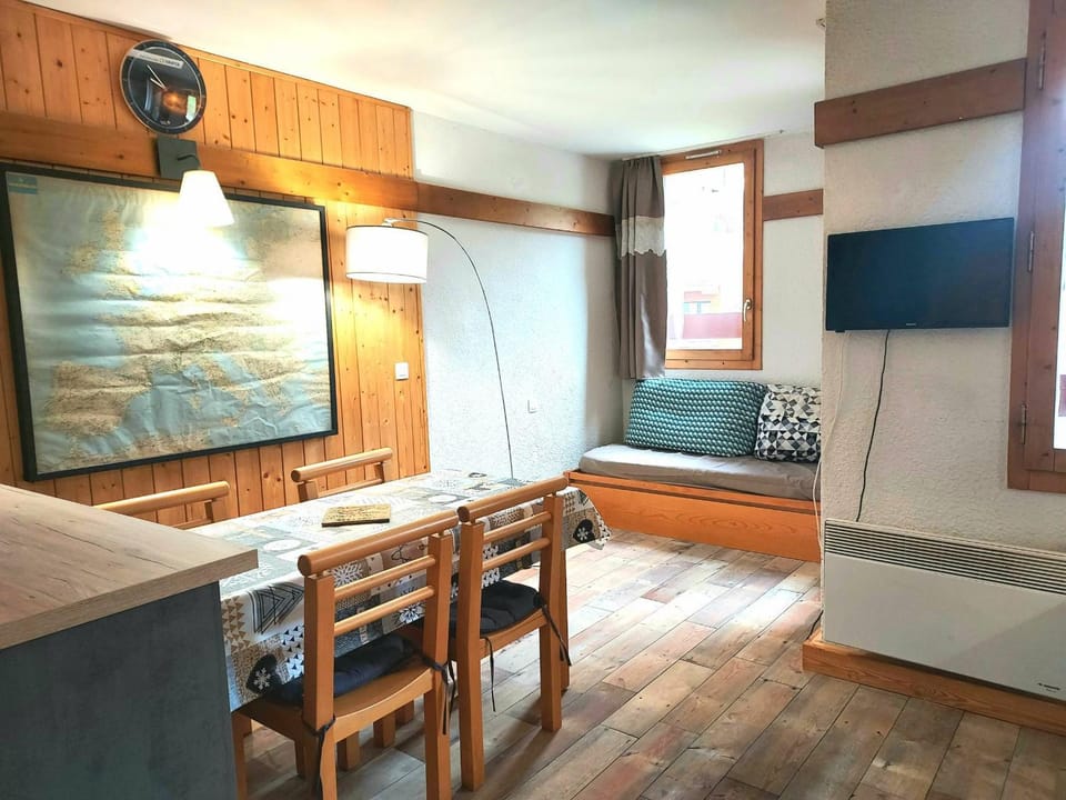 Appartement traditionnel avec balcon à Plagne 1800 - FR-1-351-52 Apartment in Mâcot-la-Plagne