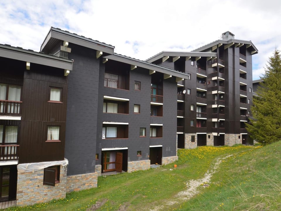 Appartement confortable, 6 pers., vue montagne, Les Menuires - FR-1-452-96 Apartment in Les Allues